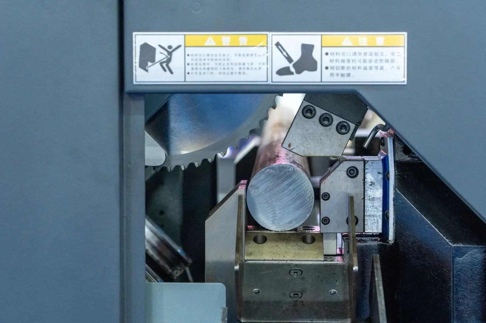 企业文档管理系统技术解析：文件归档与权限控制架构设计要点